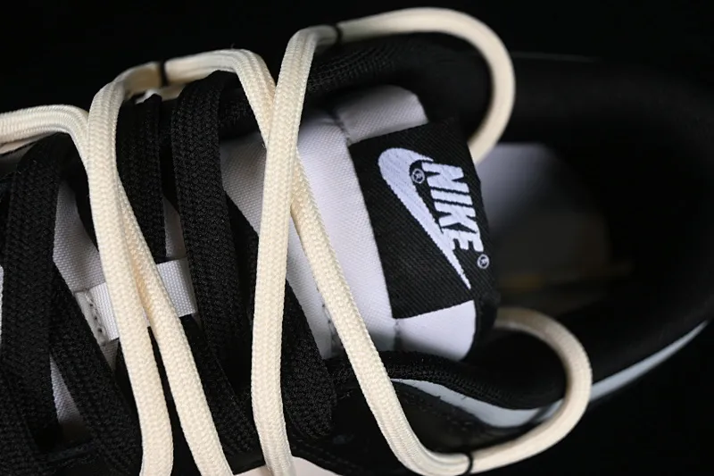All Categories Nk SB Dunk Series Nk SB Dunk Low Low-top sneakers Nk Dunk Low Fast and Furious Distressed Oxidation Metal Punk SB strap low-top casual sneakers DD1391-100